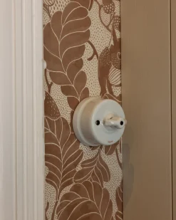 Dimmer - Vriddimmer vitt porslin utanpåliggande