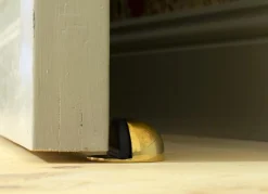 Dörrstopp - Mässing, golvmontering