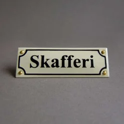 Emaljskylt - Skafferi vit/svart