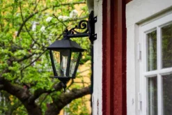 Hörnfäste svart smide - Till Sollerö/Solgård