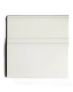 Kakel Victoria - Golvsockel list 15 x 15 cm elfenbensvit, blank