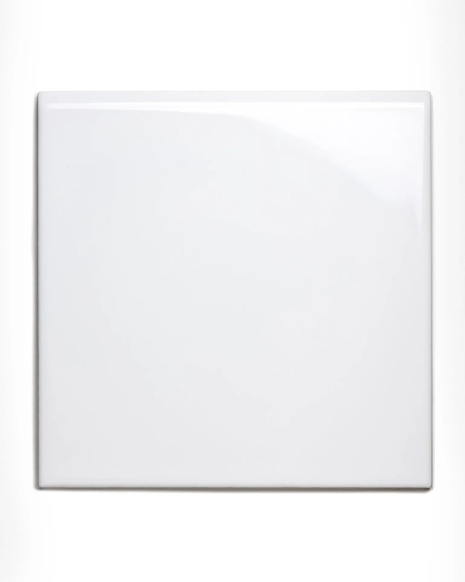 Kakel Victoria - 15 x 15 cm vit bullnose långsida/kortsida