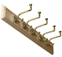Kroklist 65 cm furu med klädkrok - Fehrlins 3255 mässing