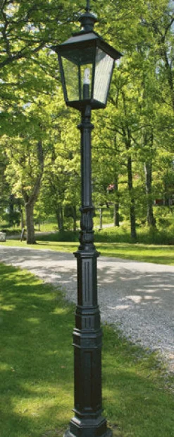 Lyktstolpe Ljuså S4 - Fyrkantigt stort lykthus