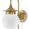 Vägglampa - Fryxell mässing, opalvit klot