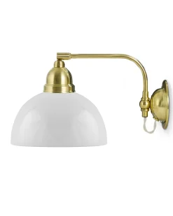 Vägglampa - Gripenberg mässing, opalvit halvsfär, vit