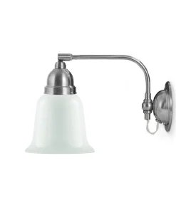 Vägglampa - Gripenberg nickel, opalvit klocka, vit
