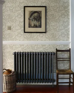 William Morris & Co. Tapet - Bachelor´s Button Silver