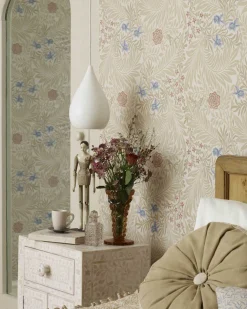 William Morris & Co. Tapet - Larkspur Green/Coral