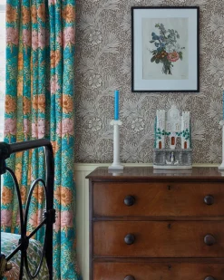 William Morris & Co. Tapet - Marigold Wedgwood
