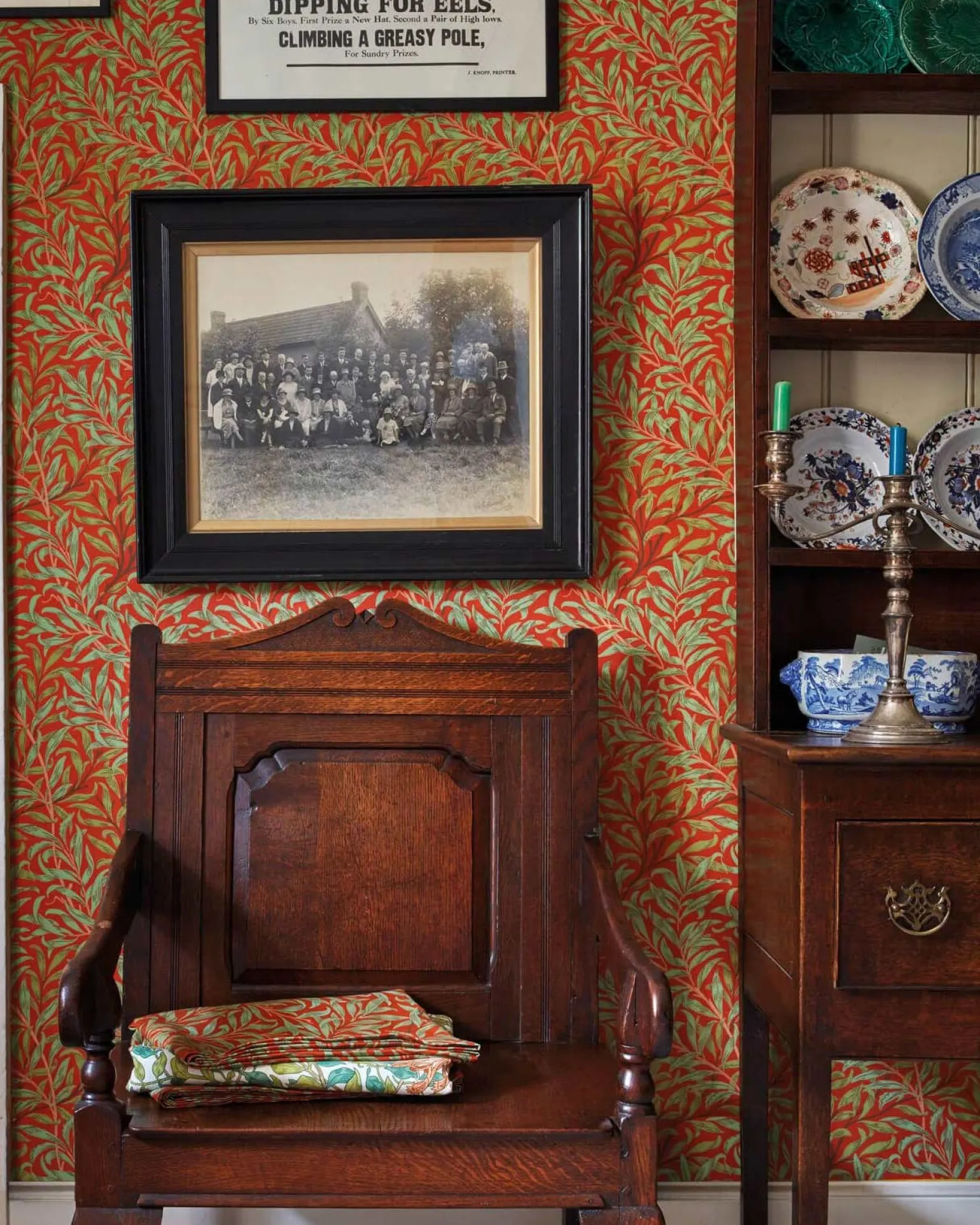 William Morris & Co. Tapet - Willow Boughs Tomato/Olive